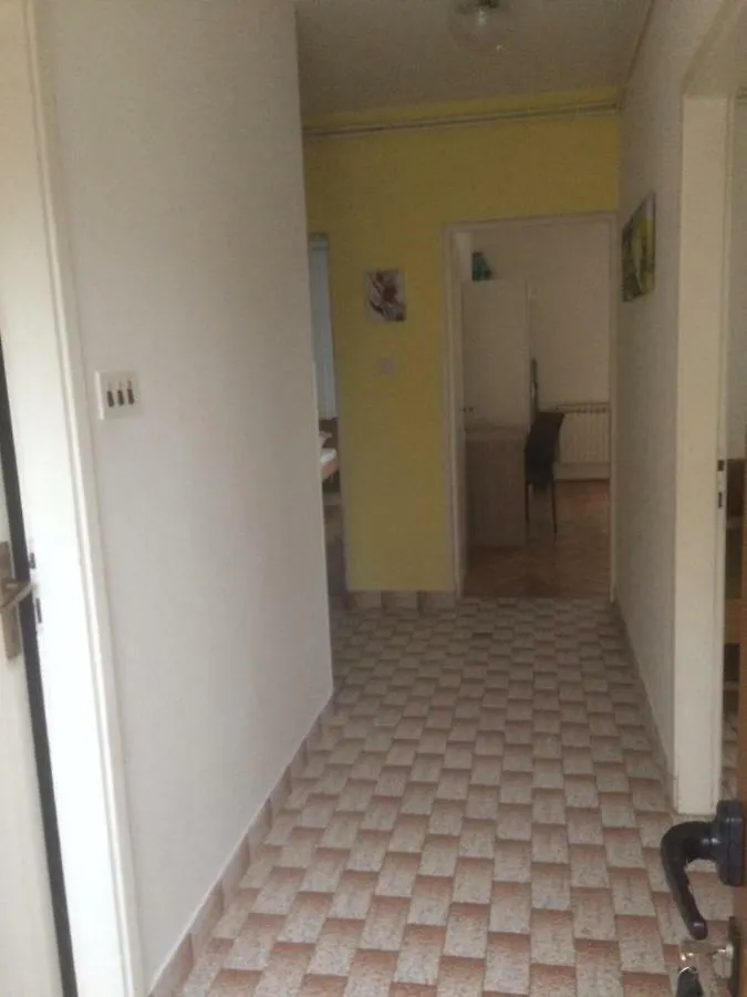 Apartment Tinna Cres 0*,  Kroatien